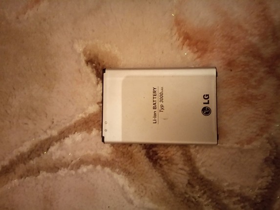 LG g3 batarya sıfır kutusu yırtıldıgı için bu fiyata 