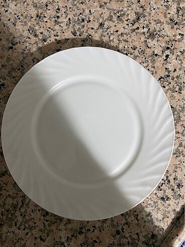 Diğer 4 adet servis Tabağı