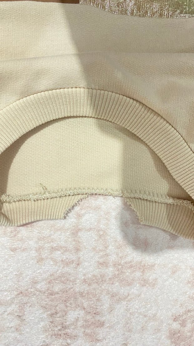 Bej Uzun Kollu  Tişörtü - Görsel 3