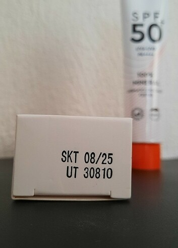  Beden Mineral 50 spf soltis güneş kremi