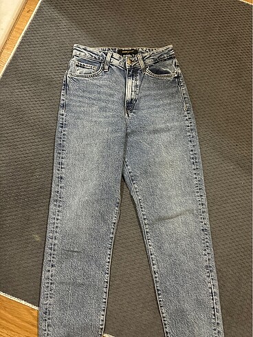 27 Beden Mom Jean