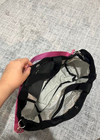 Pembe Kemerli Kadın Omuz Çantası - Görsel 2