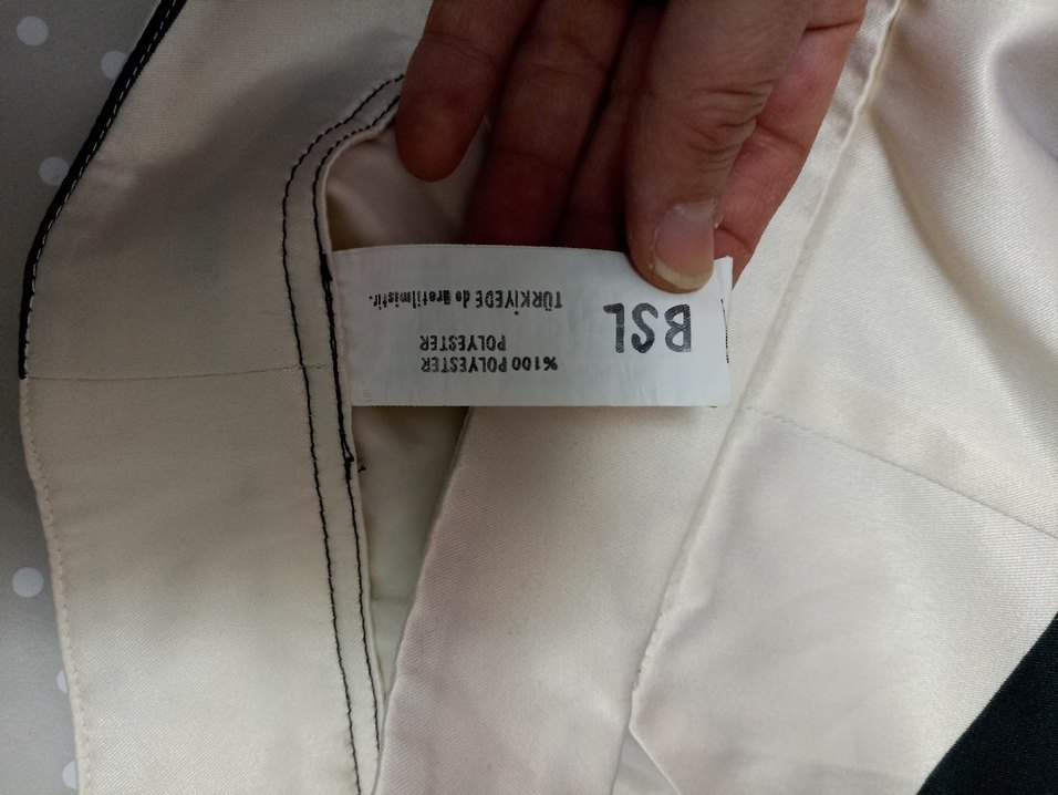 V Yaka Düğmeli Midi Büstiyer - Görsel 5