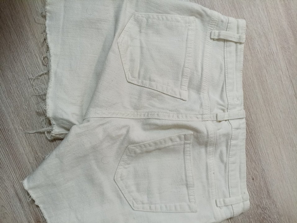 Kadın Beyaz Keten Mini Şort - Görsel 5