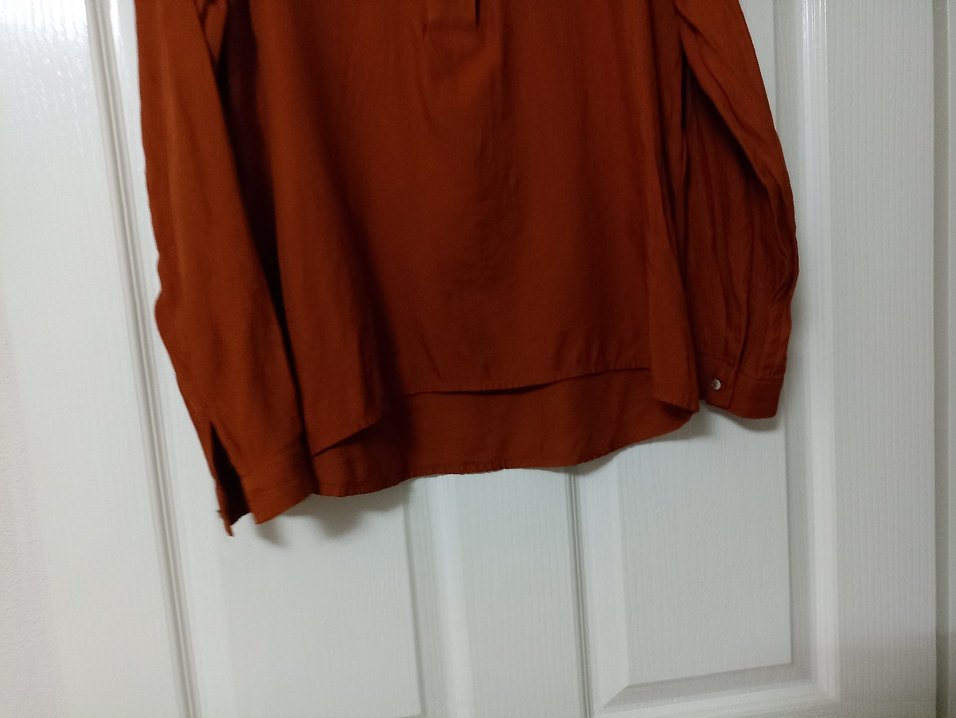 Düğmeli Kahverengi Keten Kadın Gömlek - Görsel 5