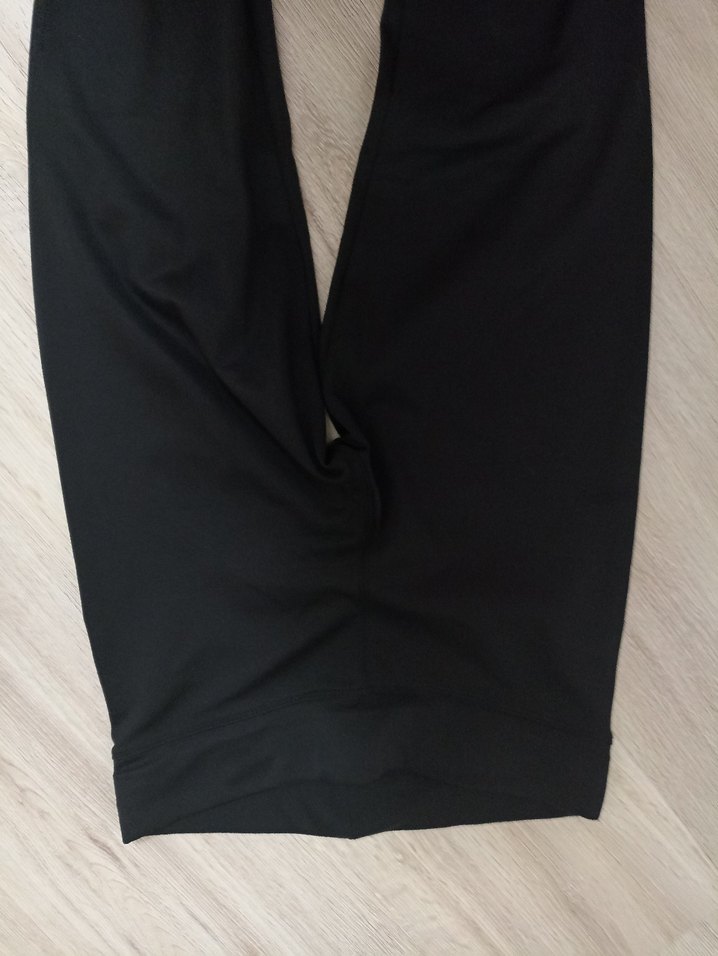 Siyah Elastik Kadın Spor Tayt - Görsel 3