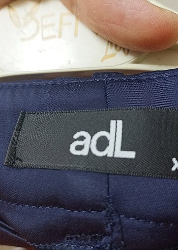 Kadın Lacivert Kemerli Kumaş Pantolon - Görsel 10