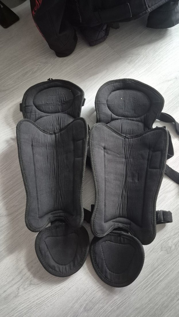 Tokalı Siyah Motosiklet Dizlikleri - Görsel 4