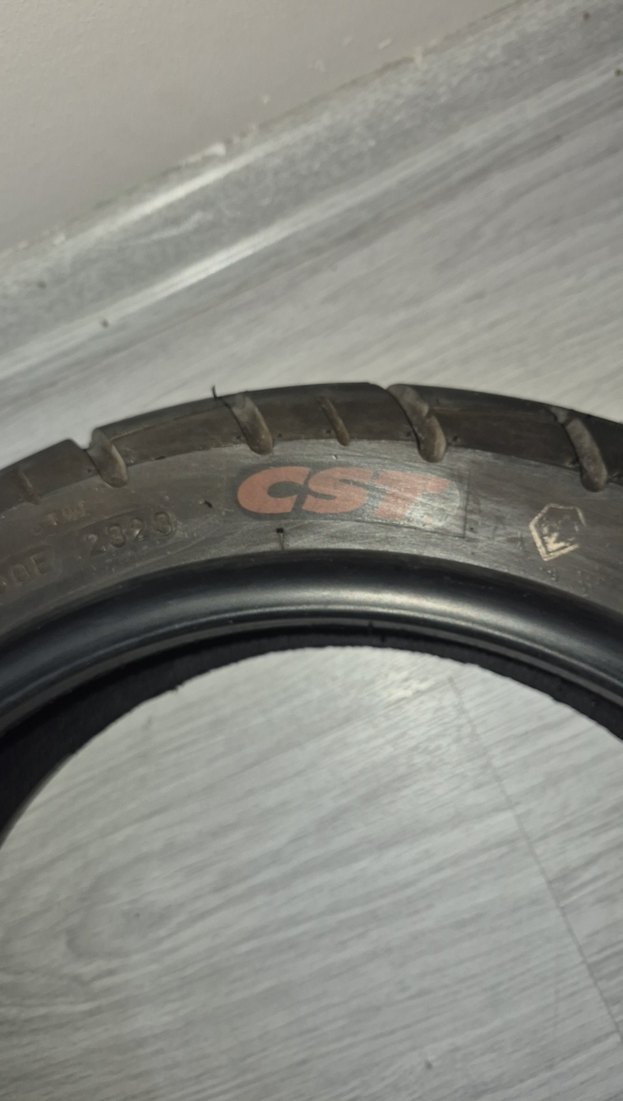 CST Marka Takım Motorsiklet Lastiği - Görsel 3