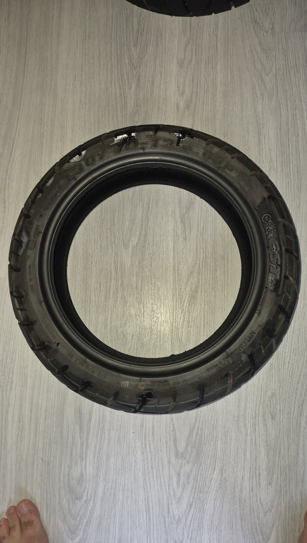 CST Marka Takım Motorsiklet Lastiği - Görsel 2