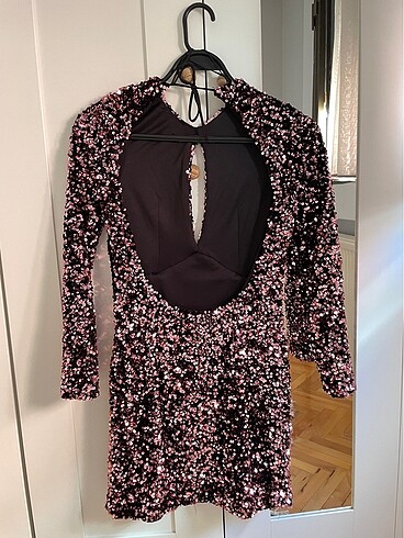 Zara Zara pembe pullu elbise