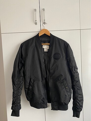 PULL BEAR BOMBER CEKET
