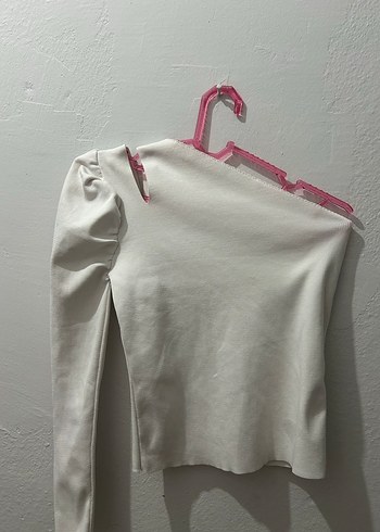 Uzun Kollu Beyaz Kız Bluzu - Görsel 2