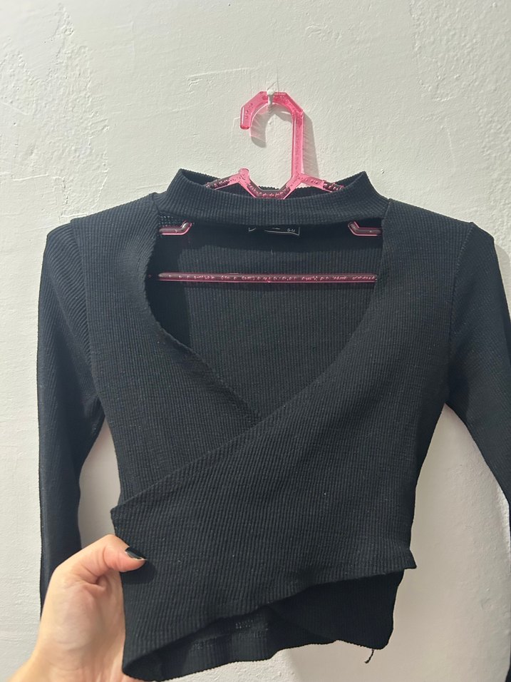 Siyah V Yaka Triko Kadın Bluz - Görsel 2