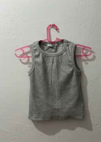 Gri Kadın Kolsuz Fit Atlet - Görsel 2