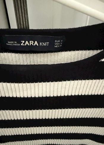 Siyah Beyaz Çizgili Sarı Detaylı Kazak - Görsel 2