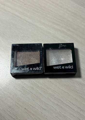 Wet n Wild İki Tane Far