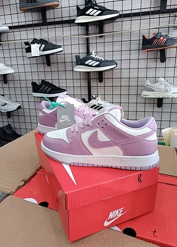 Nike Dunk Spor Ayakkabı 