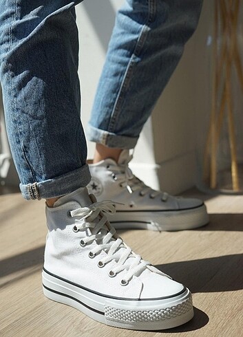 38 Beden Converse Beyaz Spor Ayakkabı