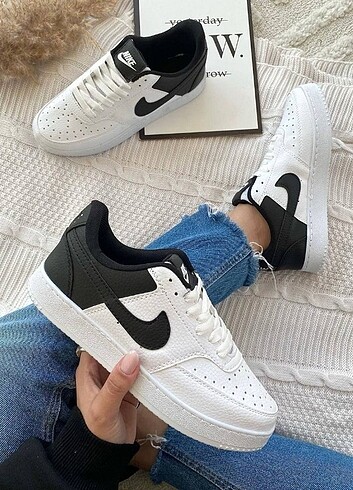 Nike Court Spor Ayakkabı 