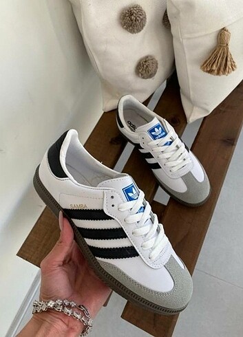 38 Beden Adidas Samba Spor Ayakkabı