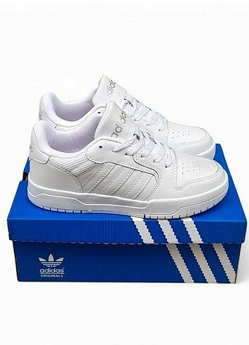 Beyaz Adidas Spor Ayakkabı 