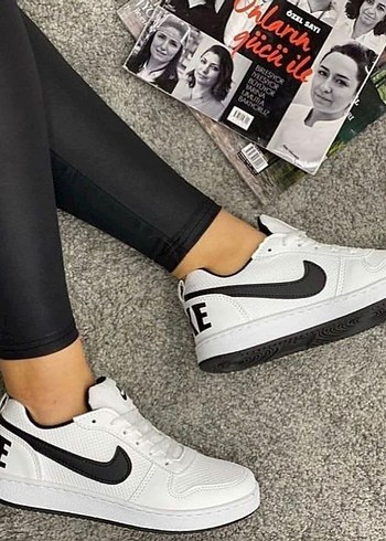 Nike Beyaz Kadın Sneakers