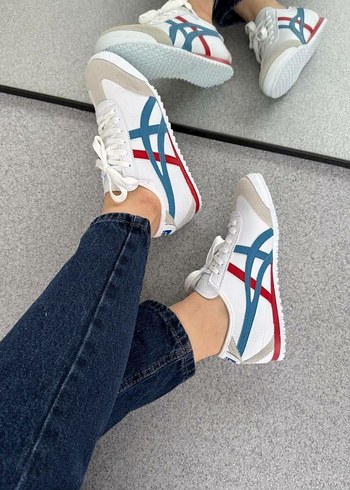 40 Beden Onitsuka Tiger Beyaz Renkli Bağcıklı Spor Ayakkabı