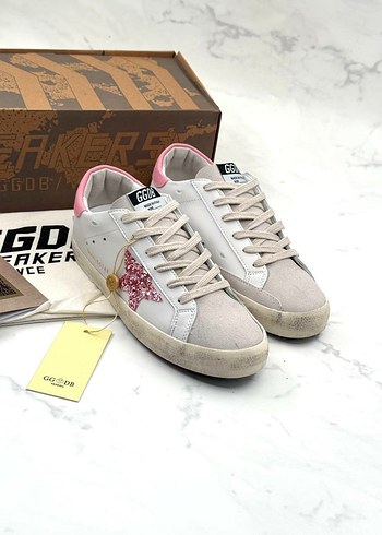 Golden Goose Kadın Spor Ayakkabı