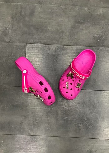 33 Beden pembe Renk Pembe Crocs Terlik