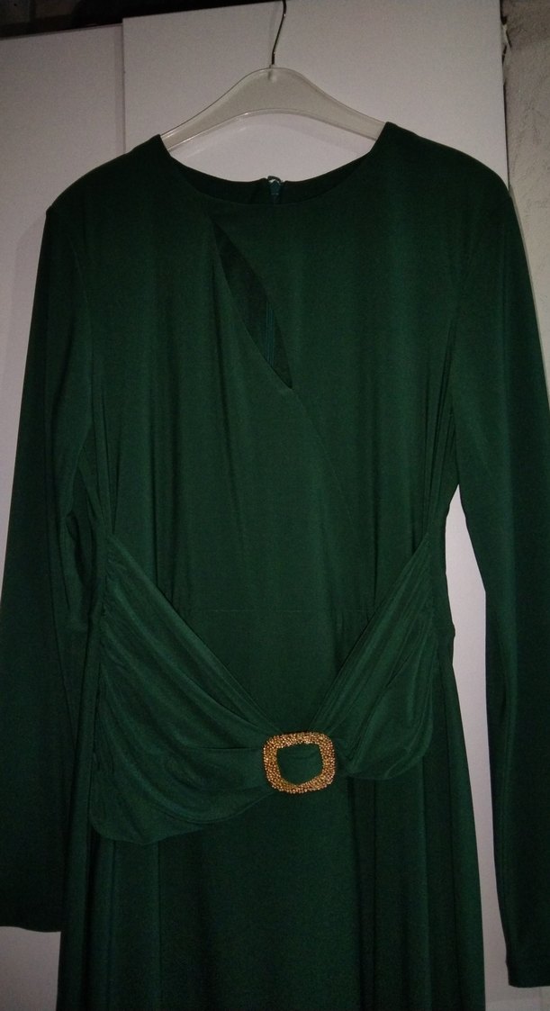 Kemer Detaylı Uzun Yeşil Kadın Elbise - Görsel 2