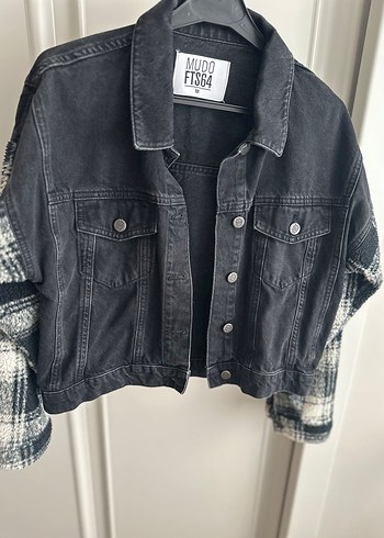 Gri Düğmeli Bağlamalı Denim Ceket