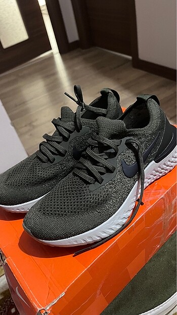 Nike Orjinal Nike spor koşu ayakkabısı