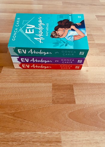 Gonca Çakır - Ev Arkadaşım Seti (3 Kitap)