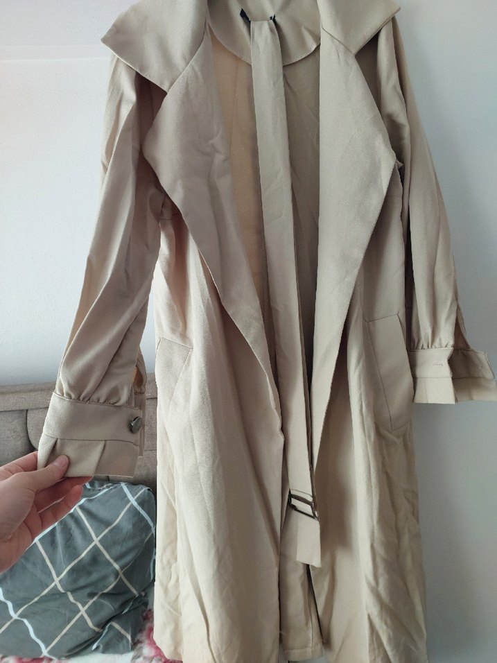 Bej Uzun Kadın Trençkot - Görsel 3