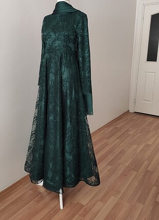 Saten ve dantel yeşil abiye kumaş jan jan şalla beraber - Görsel 10