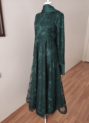 Saten ve dantel yeşil abiye kumaş jan jan şalla beraber - Görsel 17