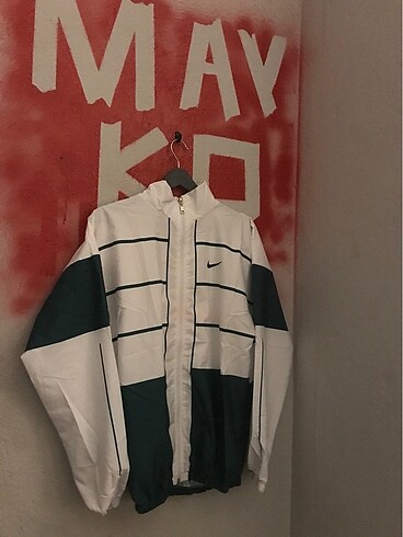Nike paraşüt kumaş yağmurluk