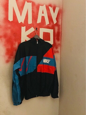 Nike paraşüt kumaş yağmurluk