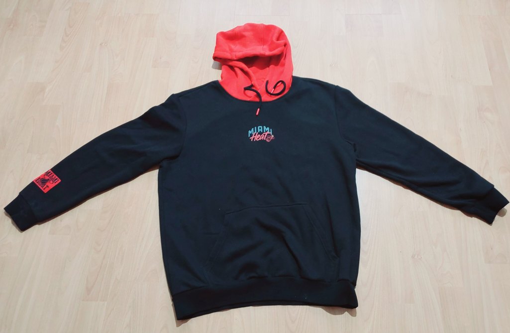 Kırmızı Kapüşonlu Erkek Sweatshirt - Görsel 2