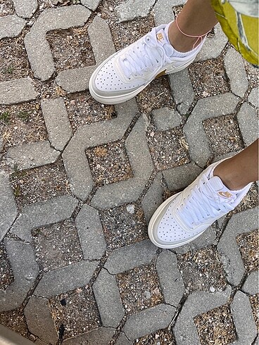 37 Beden Nike spor ayakkabı