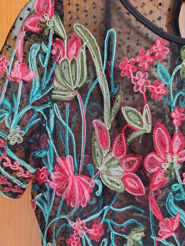 S-M uyumlu Nakışlı Bohem Mini Bluz - Görsel 2