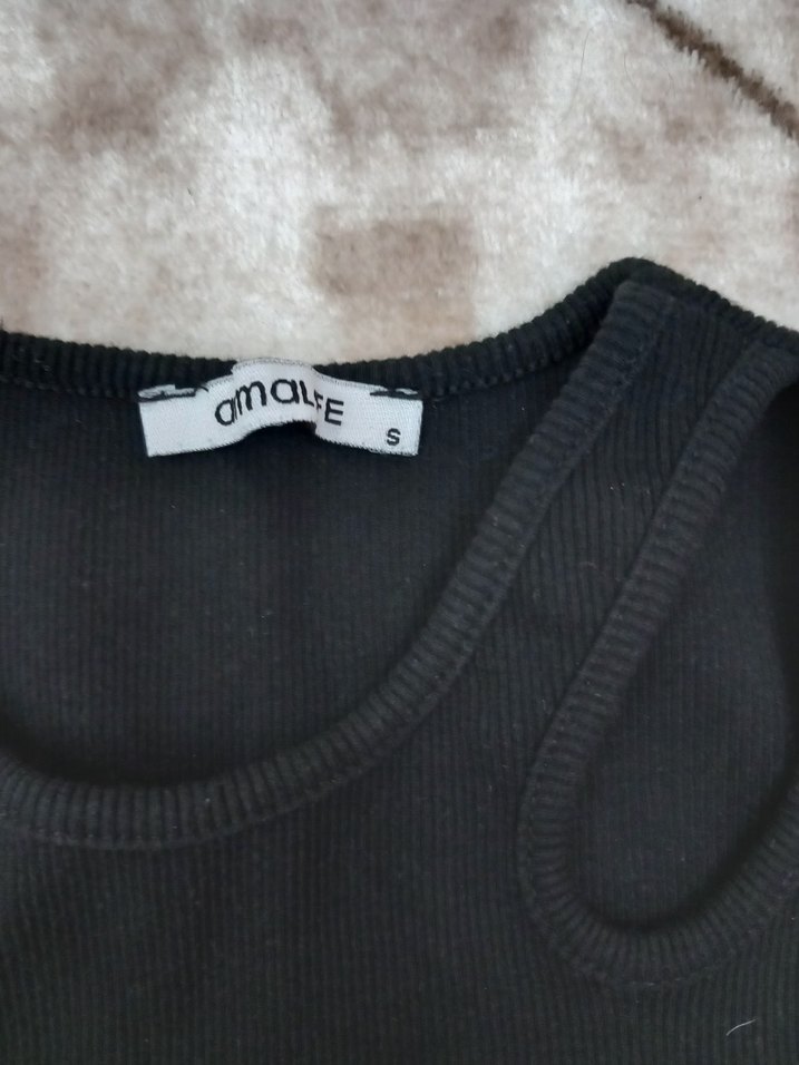 Siyah crop - Görsel 2