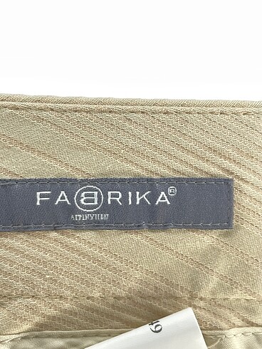 40 Beden çeşitli Renk Fabrika Düz Kesim %70 İndirimli.