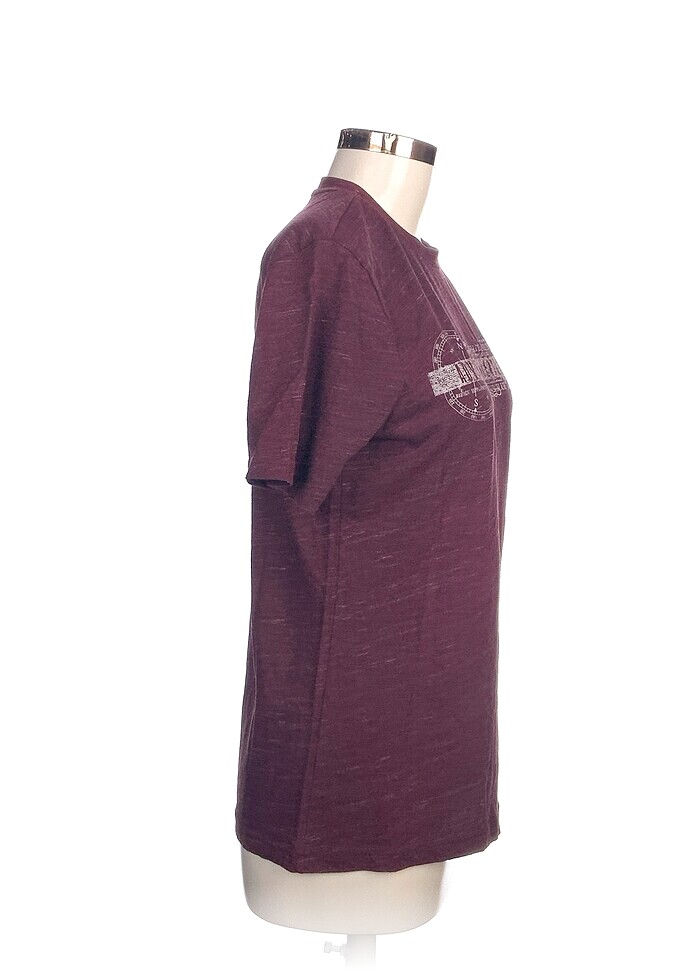 LC Waikiki T-shirt %70 İndirimli. - Görsel 2