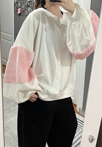 KOL DETAYLI BAGGY SWEAT