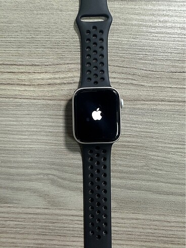 Nike Apple Watch 4 44 mm