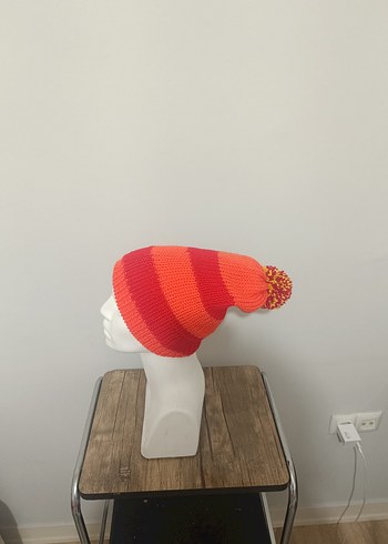 Kadın Renkli Örgü Bere - Görsel 2