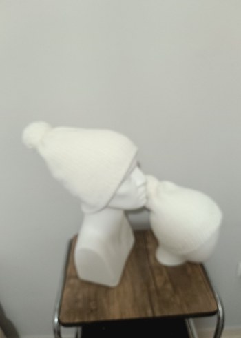 Beyaz Örgü Kadın Bere - Görsel 2