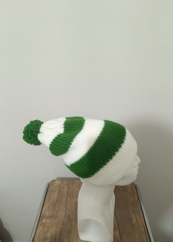 Kadın Beyaz-Yeşil Çizgili Örgü Bere - Görsel 2